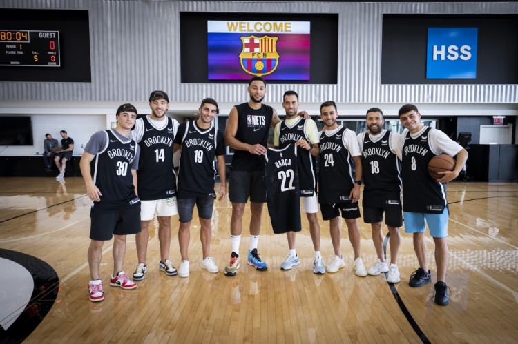 半场战报：皇家奥维耶多0-0巴列卡诺（半场战况：皇家奥维耶多与巴列卡诺互交白卷）