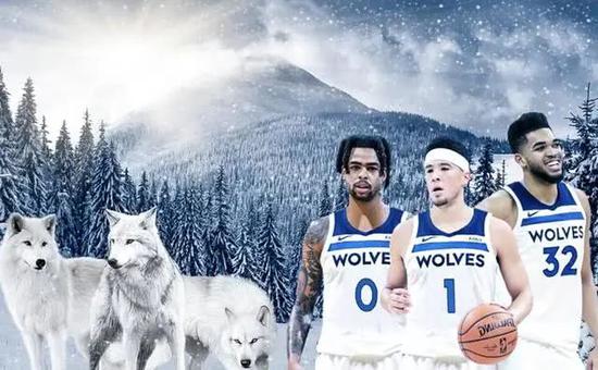 英媒：拜仁有意费耶诺德右后卫里德，但将面临英超俱乐部竞争（英媒：拜仁看中费耶诺德右后卫里德，恐遭多家英超球队竞购）