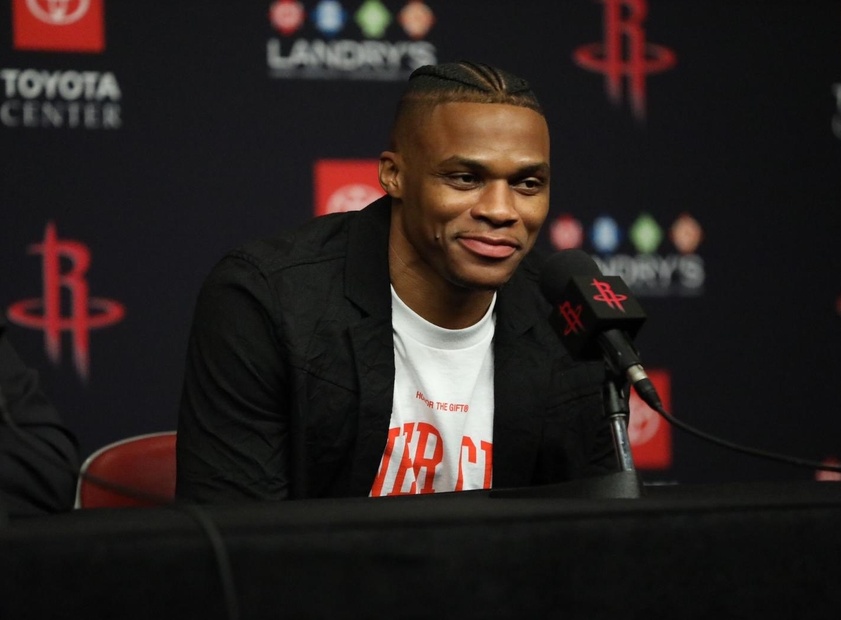 英超焦点战：利物浦主场迎战阿森纳,（英超重磅对决：利物浦主场PK阿森纳）