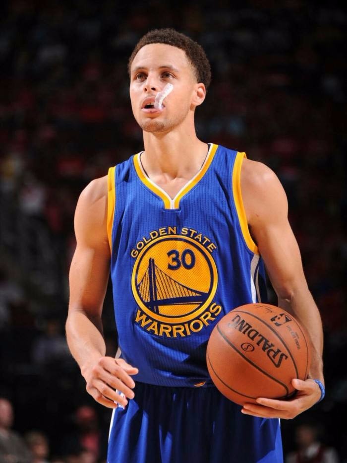 奥莱报：尼科-帕斯有望参加明年世界杯，完赛后大概率回皇马（奥莱：尼科-帕斯有望出战明年世界杯，赛后大概率回归皇马）