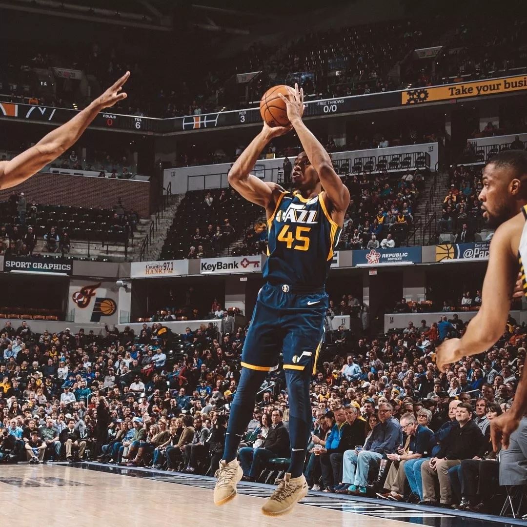 穆勒：输掉这样的决赛能激发球队能量，我们一定会卷土重来（穆勒：这场决赛的失利会点燃全队斗志，我们必将强势归来）