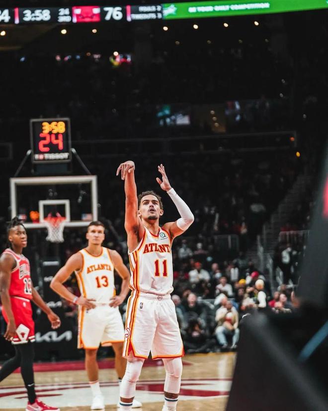 掘金稳扎稳打保持强队气质（掘金稳步前行彰显强队风范）