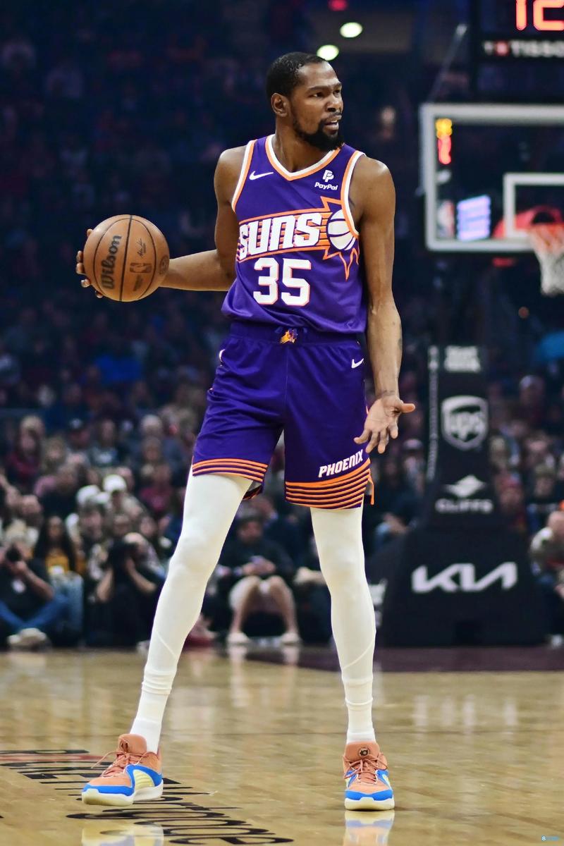 官方：马马当选非洲年度最佳新人；此前助摩洛哥U20世界杯夺冠（官宣：马马荣膺非洲年度最佳新人，曾助摩洛哥U20夺得世界杯冠军）